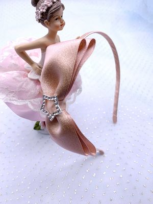Thời trang Champagne 6 &quot;Cung tóc cho trẻ em với clip được đặt làm quà tặng sinh nhật